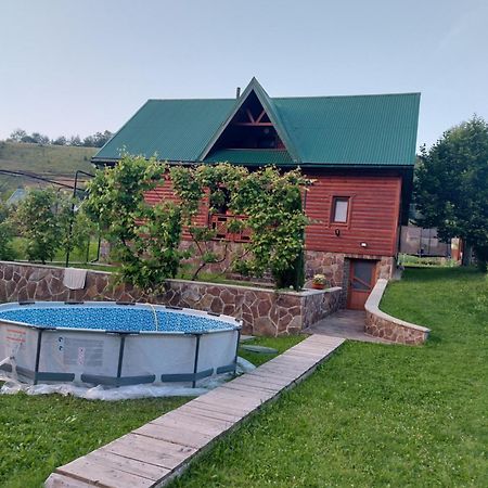 Садиба Під Чертежиком Kolochava Exterior photo